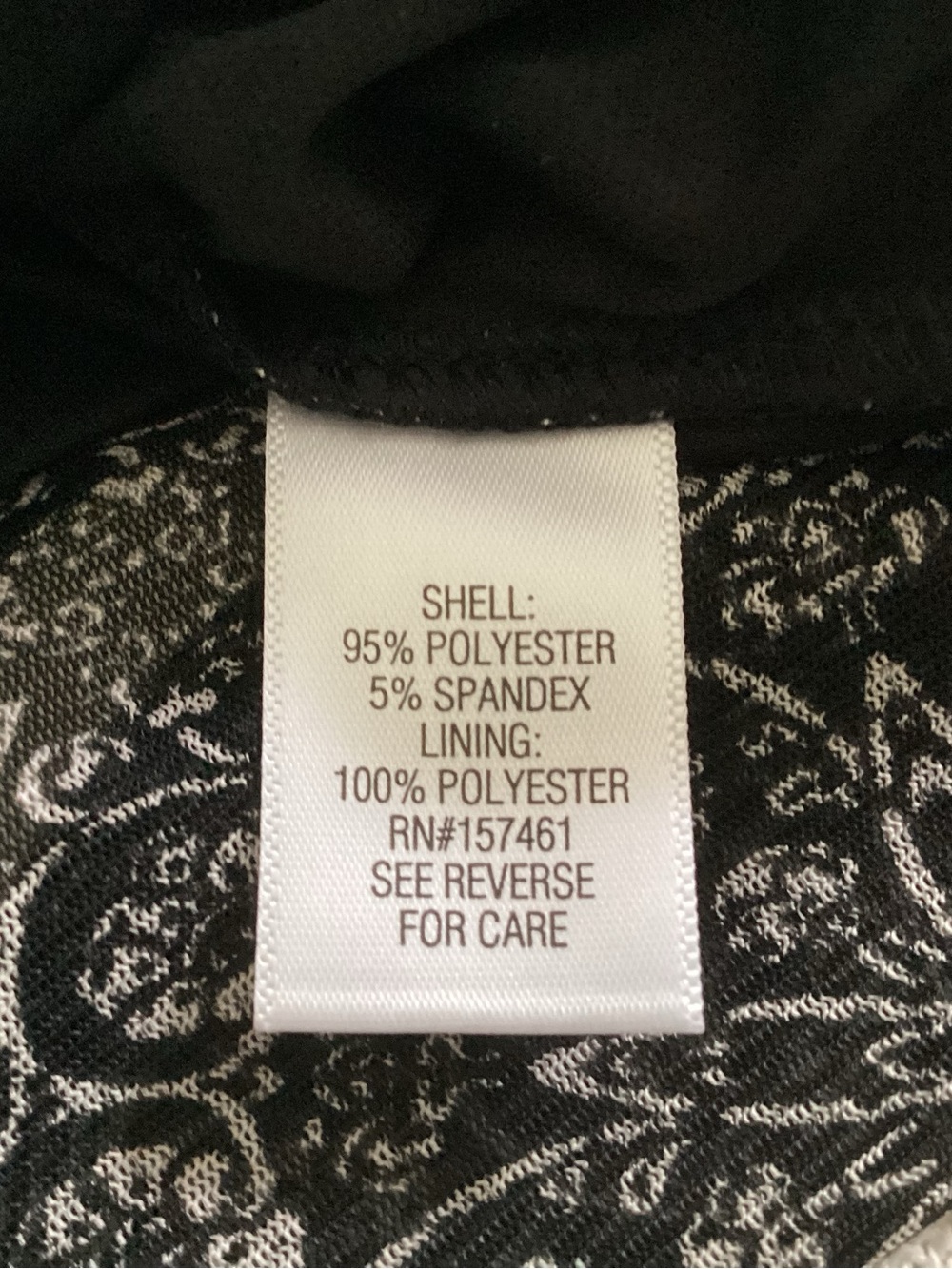 Lot two Black and White Blouses - Picture 16 of 16